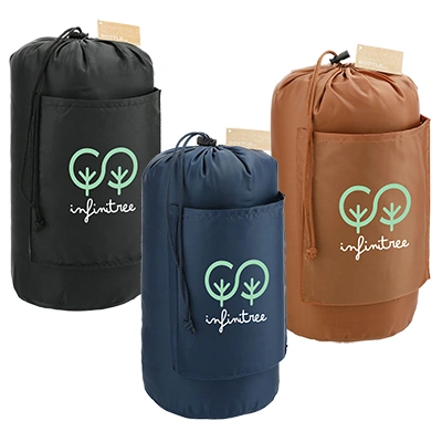 Which file types are ideal for artwork submissions for Wave Insulated Blankets?